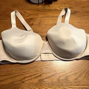 Vanity Fair Beauty Back Smoother Full-Figure Bra Size 42D